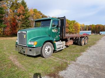 Main image Freightliner FLD112